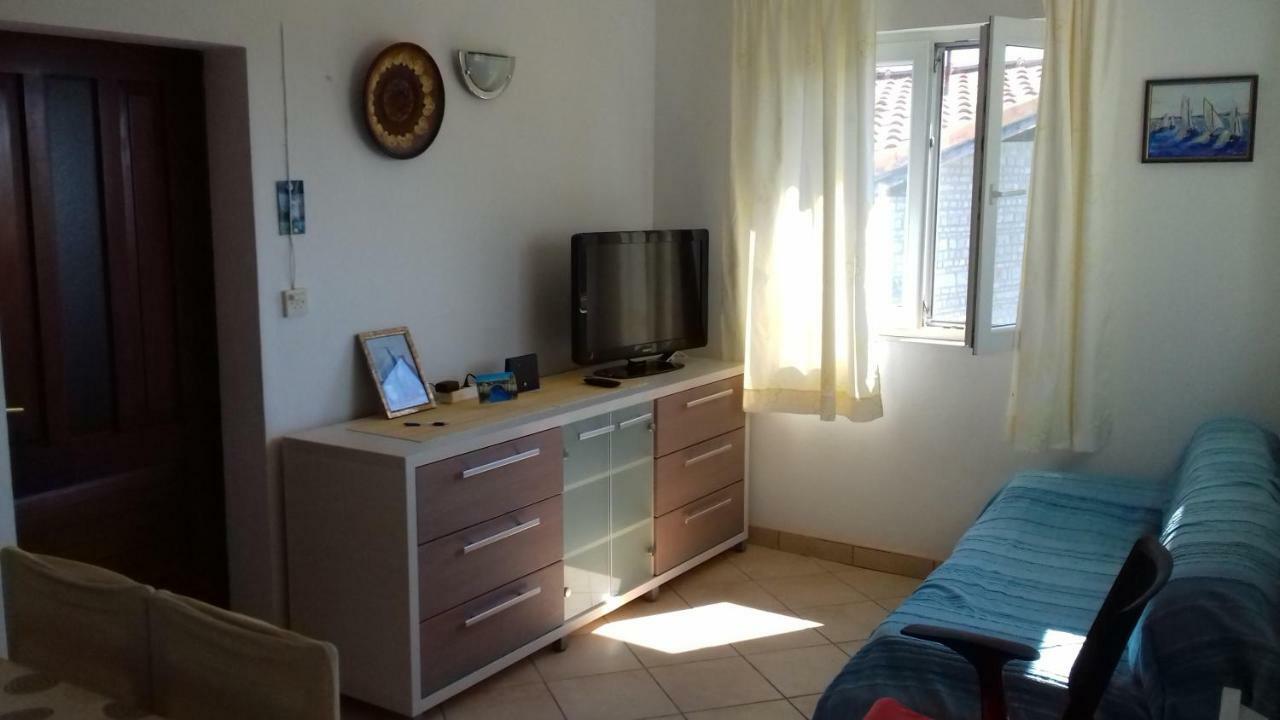 Vila Iva Prvic Sepurine Exteriér fotografie